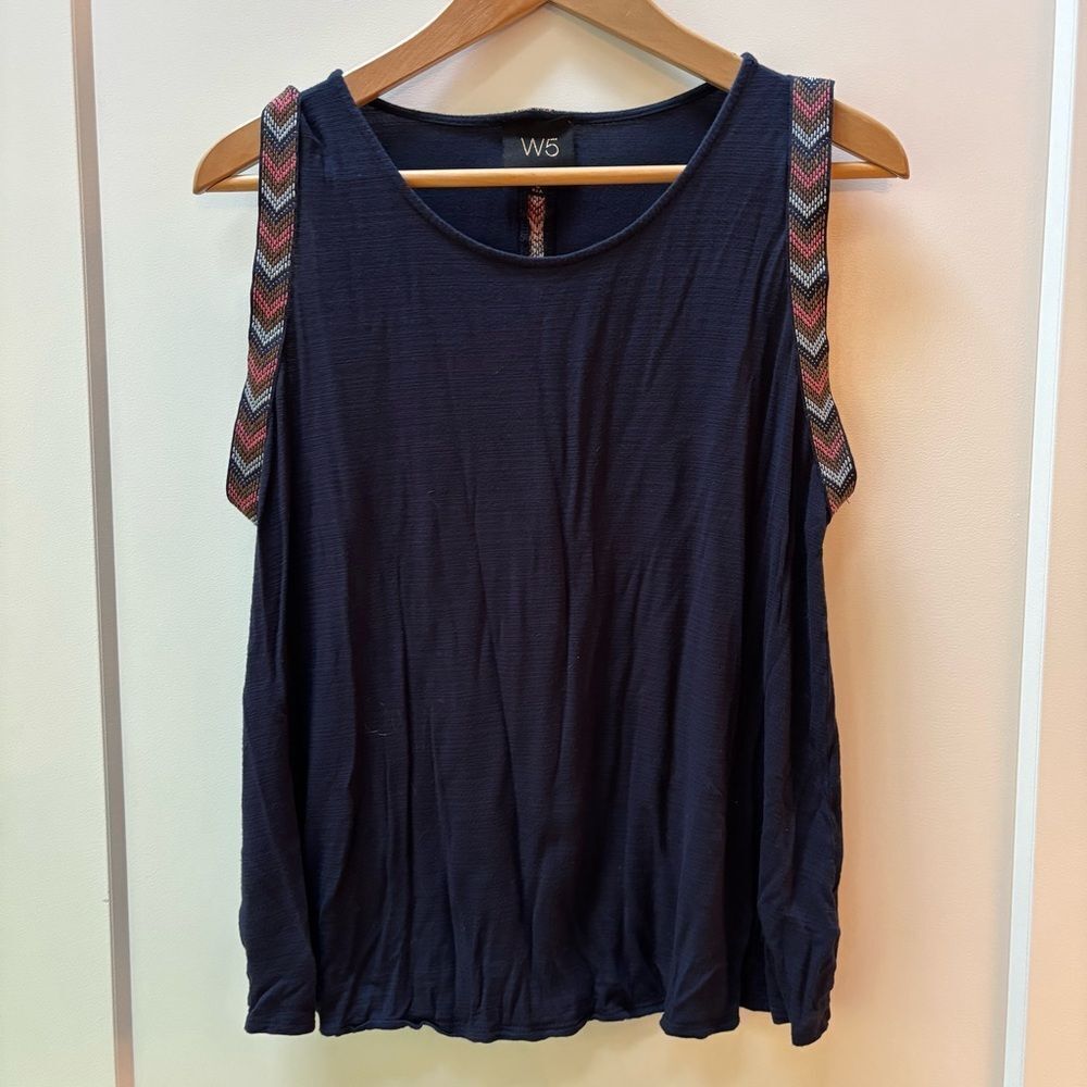 W5 Navy Sleeveless Top with Multicolor Chevron Trim – Size L